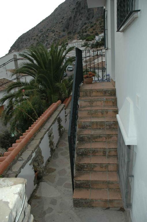Apartamentos Buganvilla Villaluenga Del Rosario Rum bild